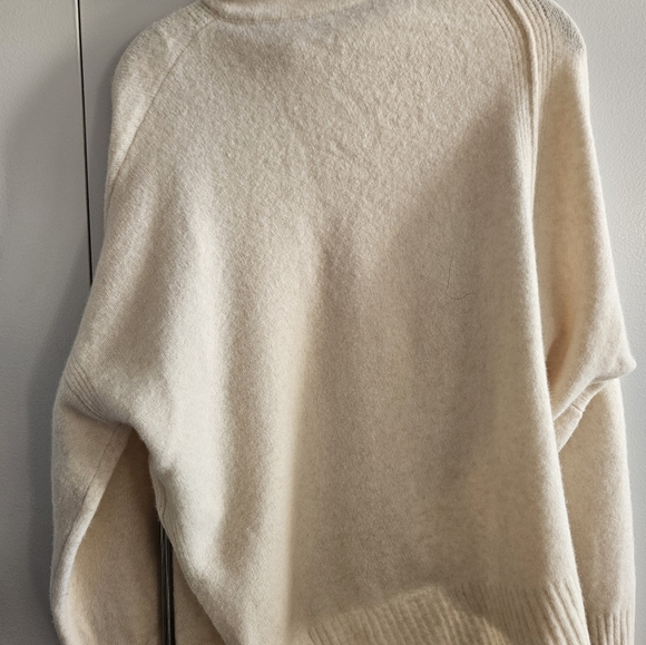 AllSaints Roll Neck Asymmetric Sweater size M Cream - Picture 3 of 4